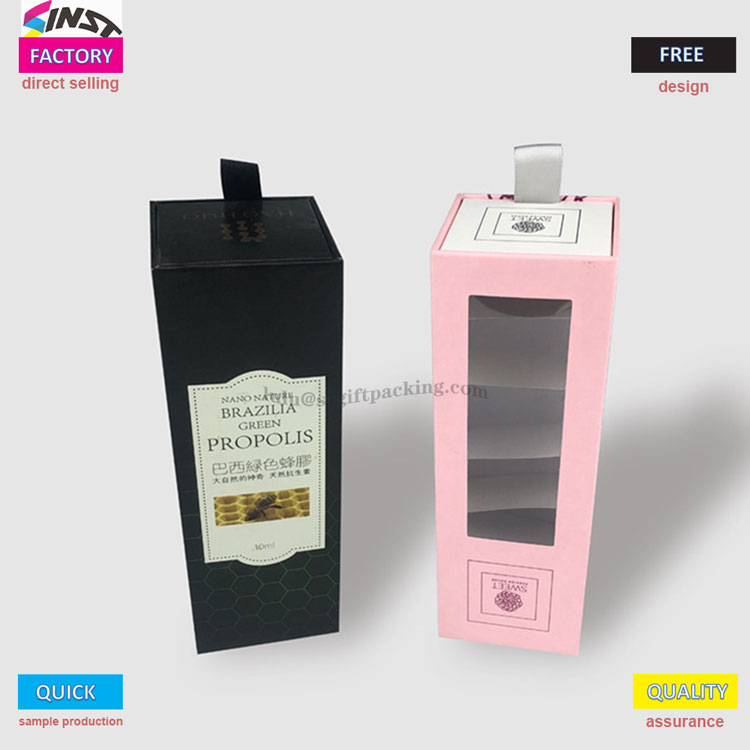 ​이 두 가지 에센셜 오일 선물 상자를 보면 고객들이 '열면 마치 천연 선물을 받는 듯한 느낌'이 든다고 할까요?